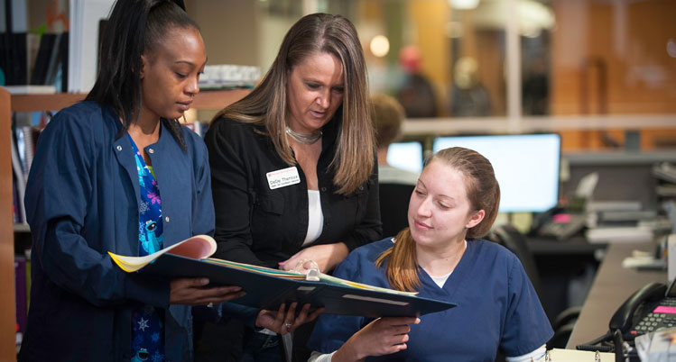 Health Unit Coordinator and Nursing Station